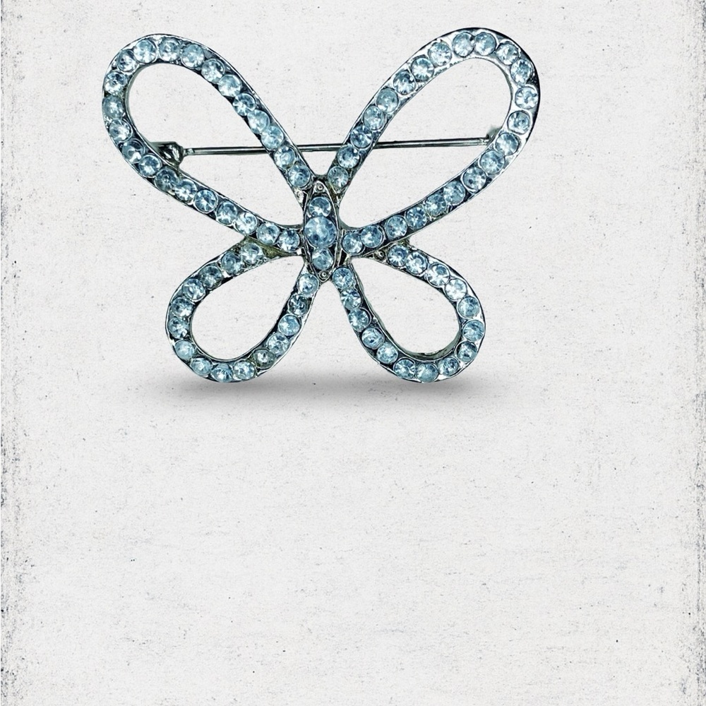 613u. Glass Goldtone Bling Butterfly Brooch